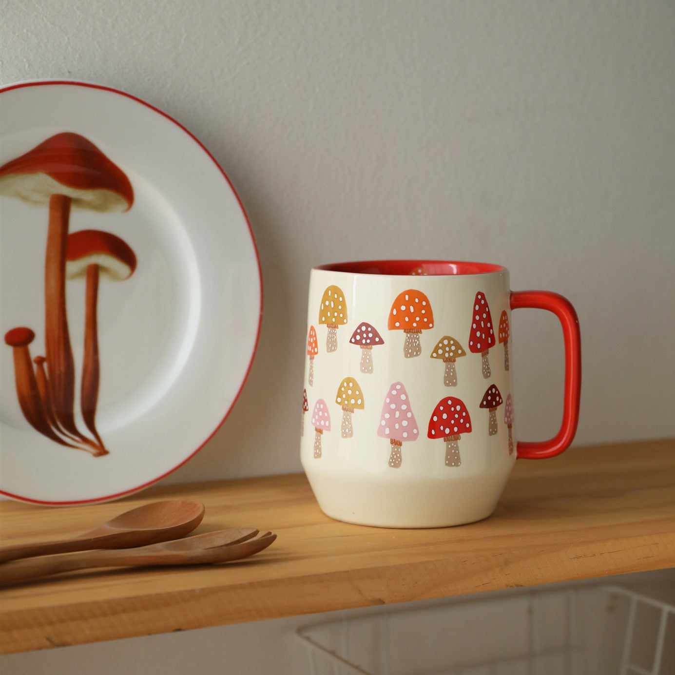 forest-cap-mushroom-mug-03.jpg